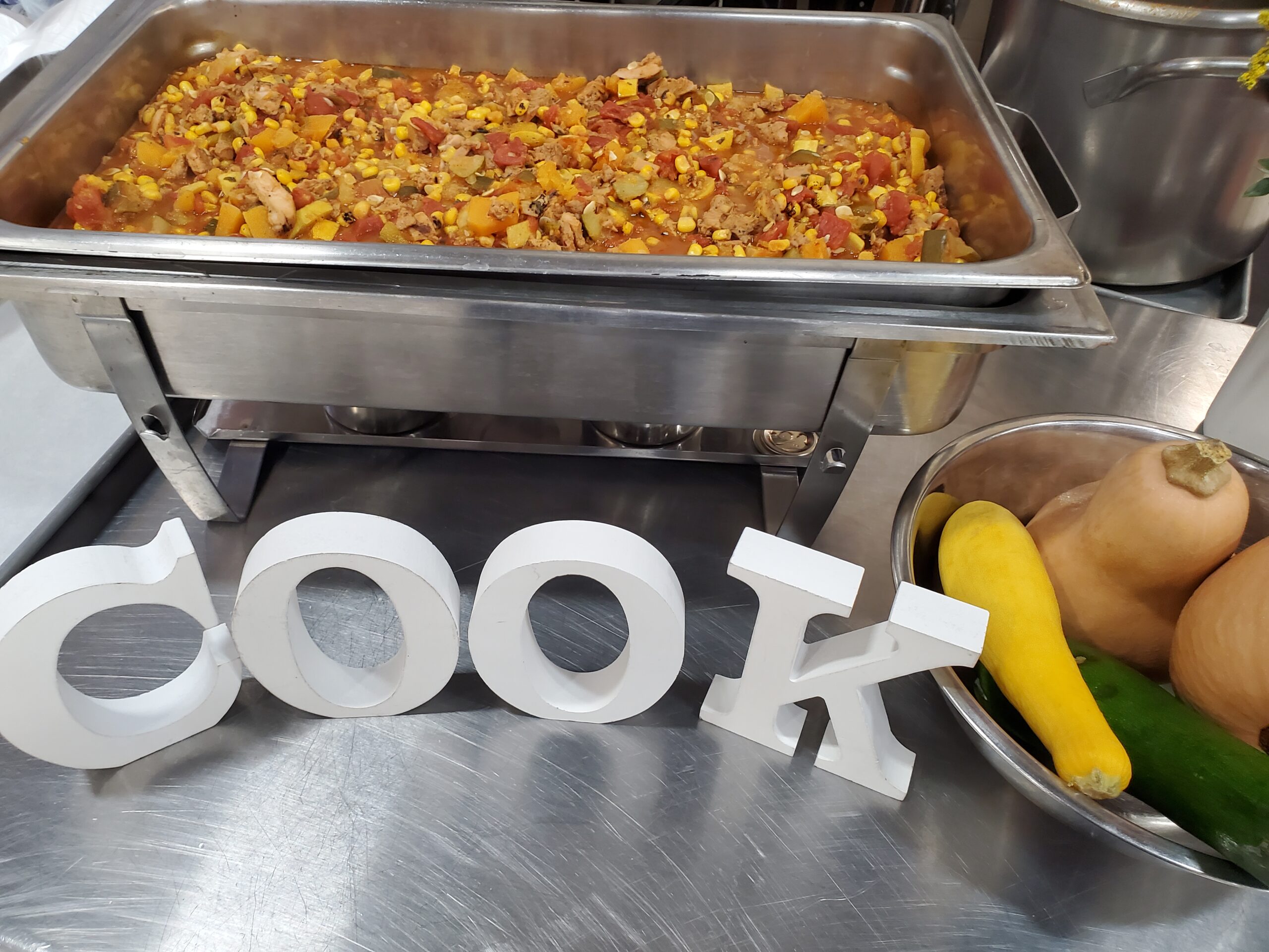 Culinary Station Calabaza con Pollo scaled